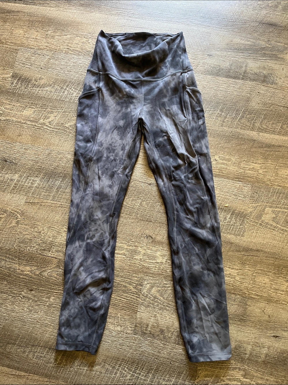 lululemon athletica High-Rise Gray Tie-Dye Leggings 25inch
